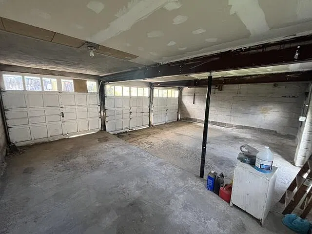 2 bed, 1.0 bath, $850 — Photo 3