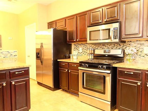 2nd image of 3560 Pinnate Dr