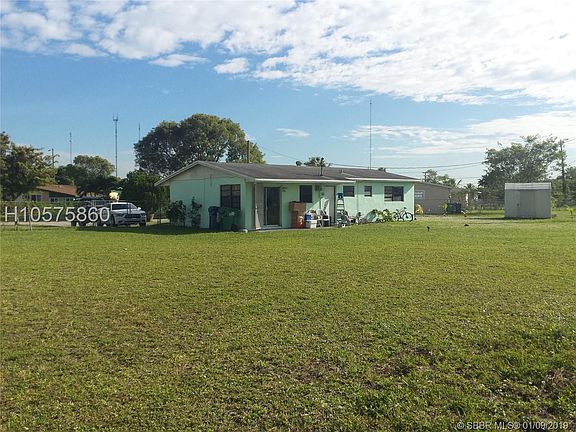 4th image of 1500 NW 200th St