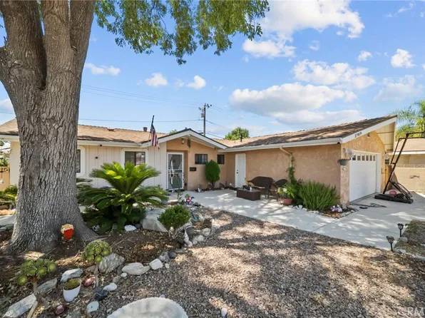 27819 Galeton Rd, Santa Clarita, CA 91387