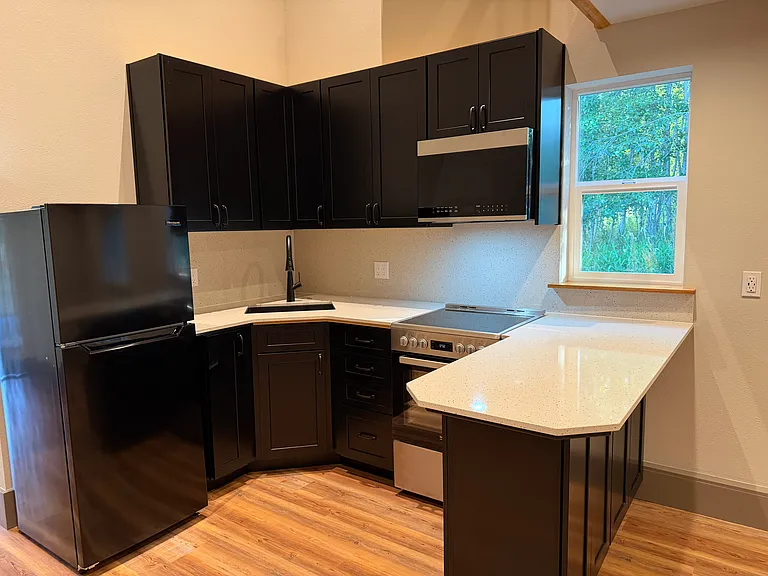Grand Ridge Way — Photo 7