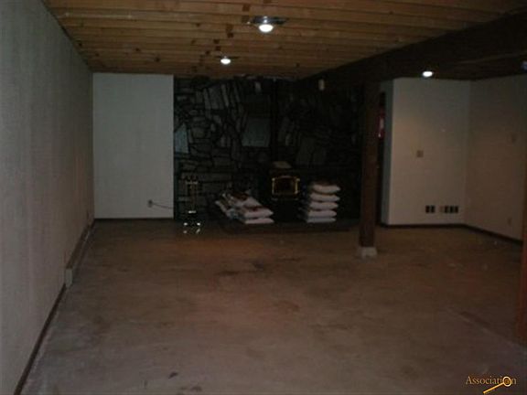 5th image of 12713 Larene Dr