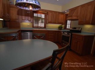 4901 N Lake Dr, Whitefish Bay, WI 53217