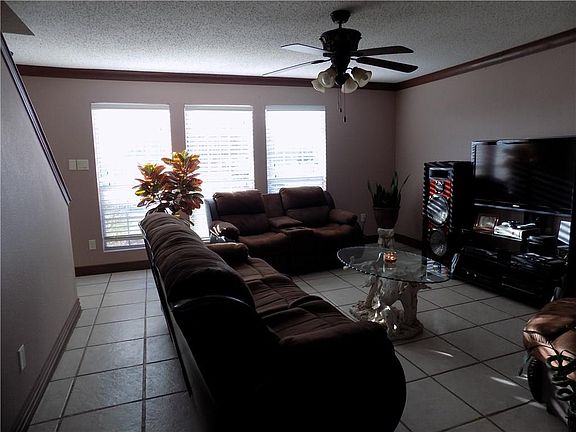 2nd image of 7225 Autumn Moon Dr
