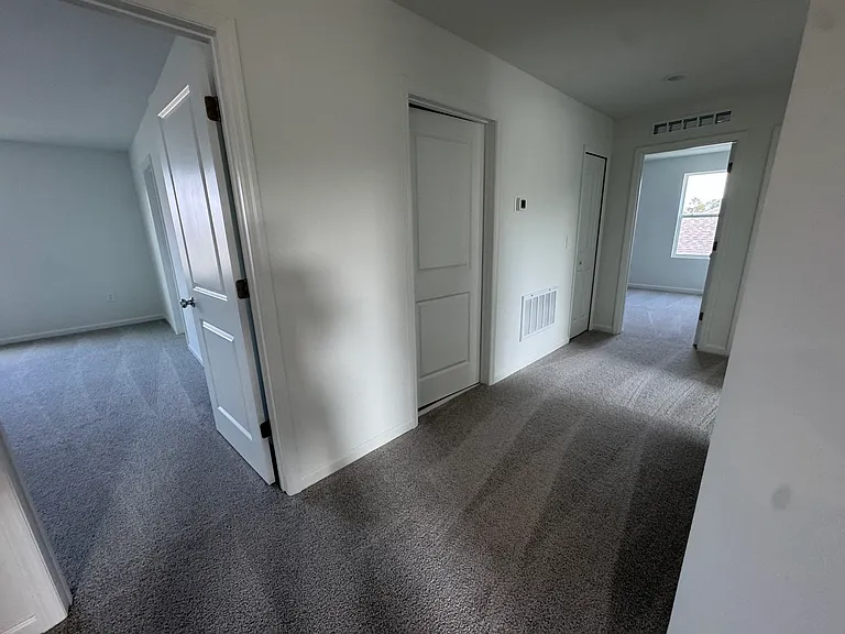 1516 Loxley Trl — Photo 7