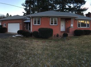 13 Brouillard Dr, Chicopee, MA 01013