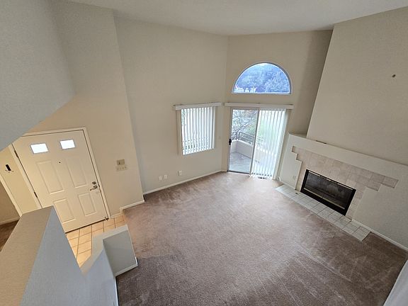 4th image of 108 Cityhomes Ln