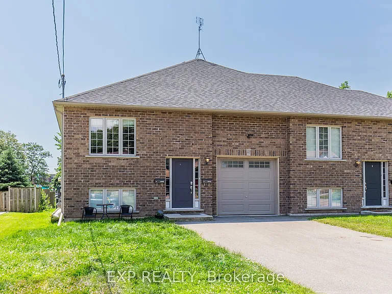 11 Donald Ave #UPPER — Photo 1