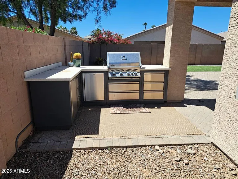 2045 E Indian Wells Dr — Photo 4