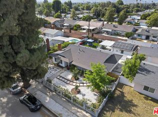 22509 Saticoy St, West Hills, CA 91307