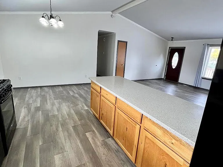 952 W Sheridan Ave — Photo 8