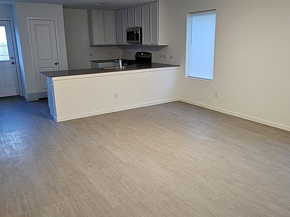 3rd image of 7814 Hathor Dr