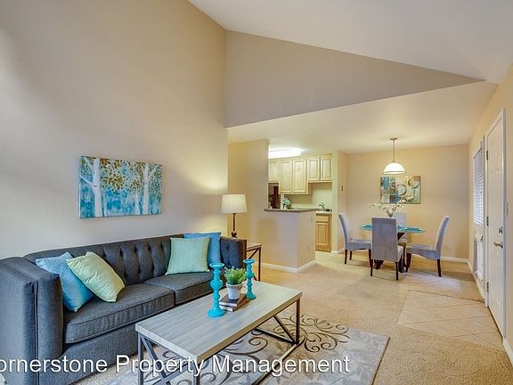 5th image of 83 Monte Verano Ct