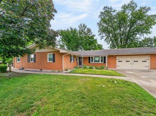 203 S Titus Ave, Excelsior Springs, MO 64024