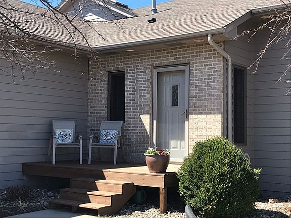 3rd image of 5801 S Baldwin Dr