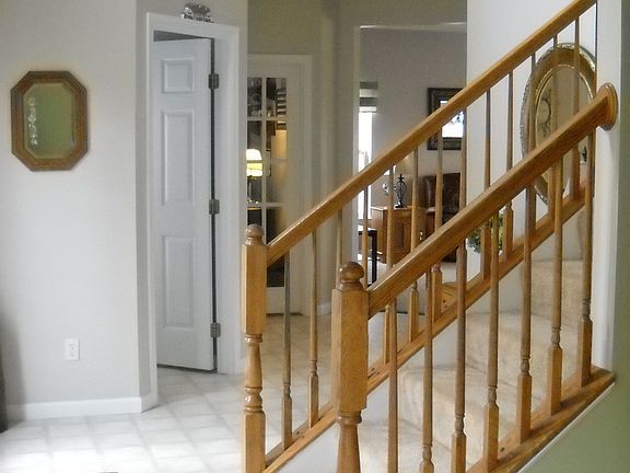 2 story open foyer