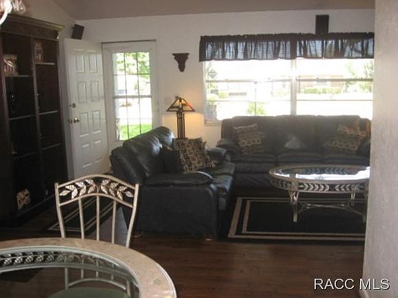 4th image of 962 W Catbrier Ln
