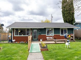 1118 E 61st St, Tacoma, WA