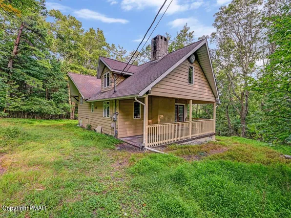 2565 Skyway Dr, Kunkletown, PA 18058