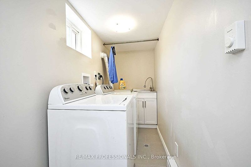 Mississauga House for rent - 3 Bedrooms — photo 13
