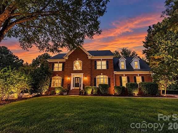 3rd image of 5110 Rotherfield Ct