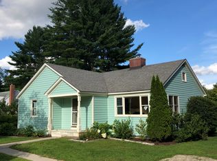 111 Cottage St, Manchester Center, VT 05255