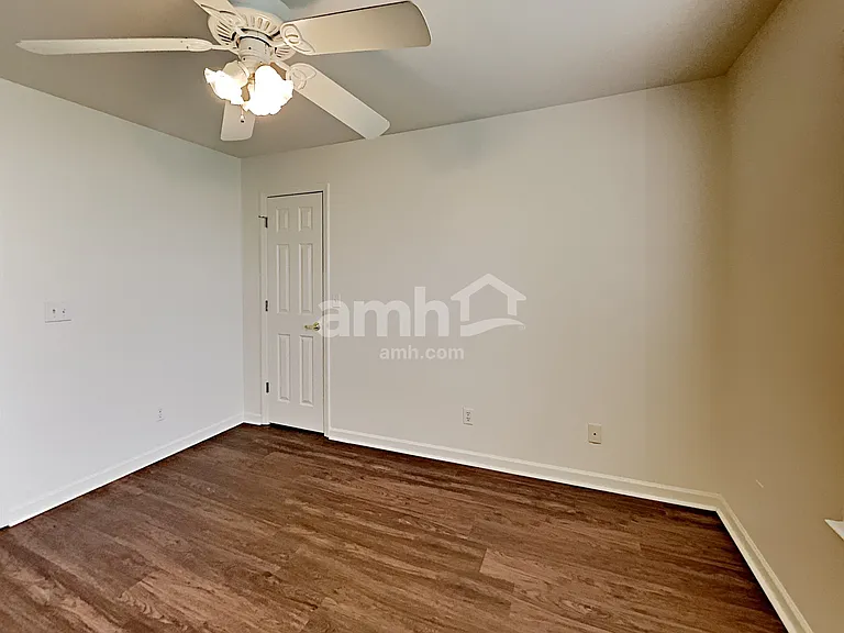 1914 Amacher Dr — Photo 14