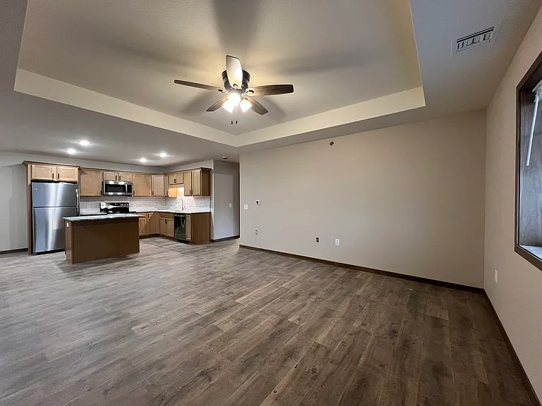 Gateway Place Apartments — Photo 48