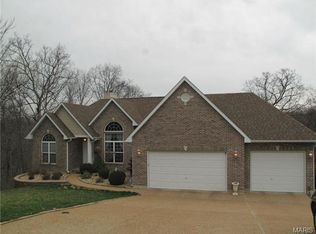 4300 Jessica Dr, High Ridge, MO 63049