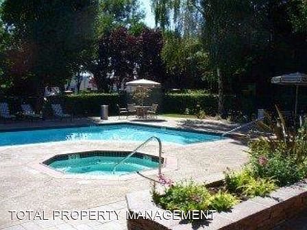 1st image of 1207 Yarwood Ct