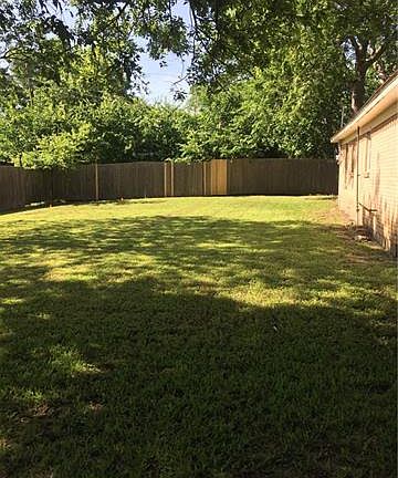 4th image of 2036 Avis Cir