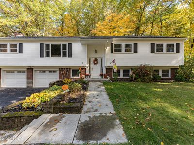 2 Belmonte Lane, Clifton Park, NY, 12065
