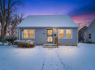 5620 West Thurston AVENUE, Milwaukee, WI 53218