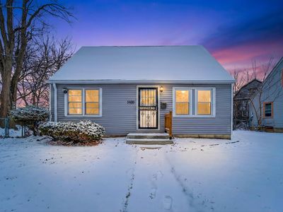 5620 West Thurston AVENUE, Milwaukee, WI, 53218