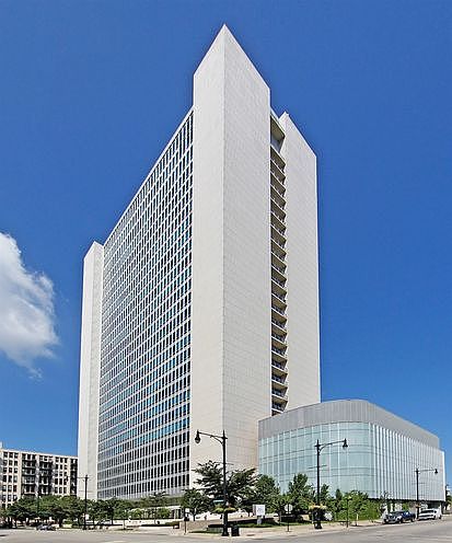 1st image of 500 W Superior St Unit 2502