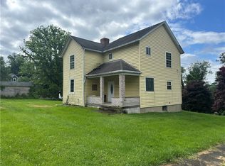 112 Laughlin St, Dawson, PA 15428