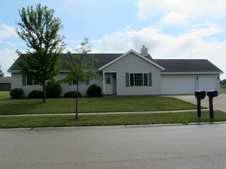 1st image of 559 Dewberry Dr