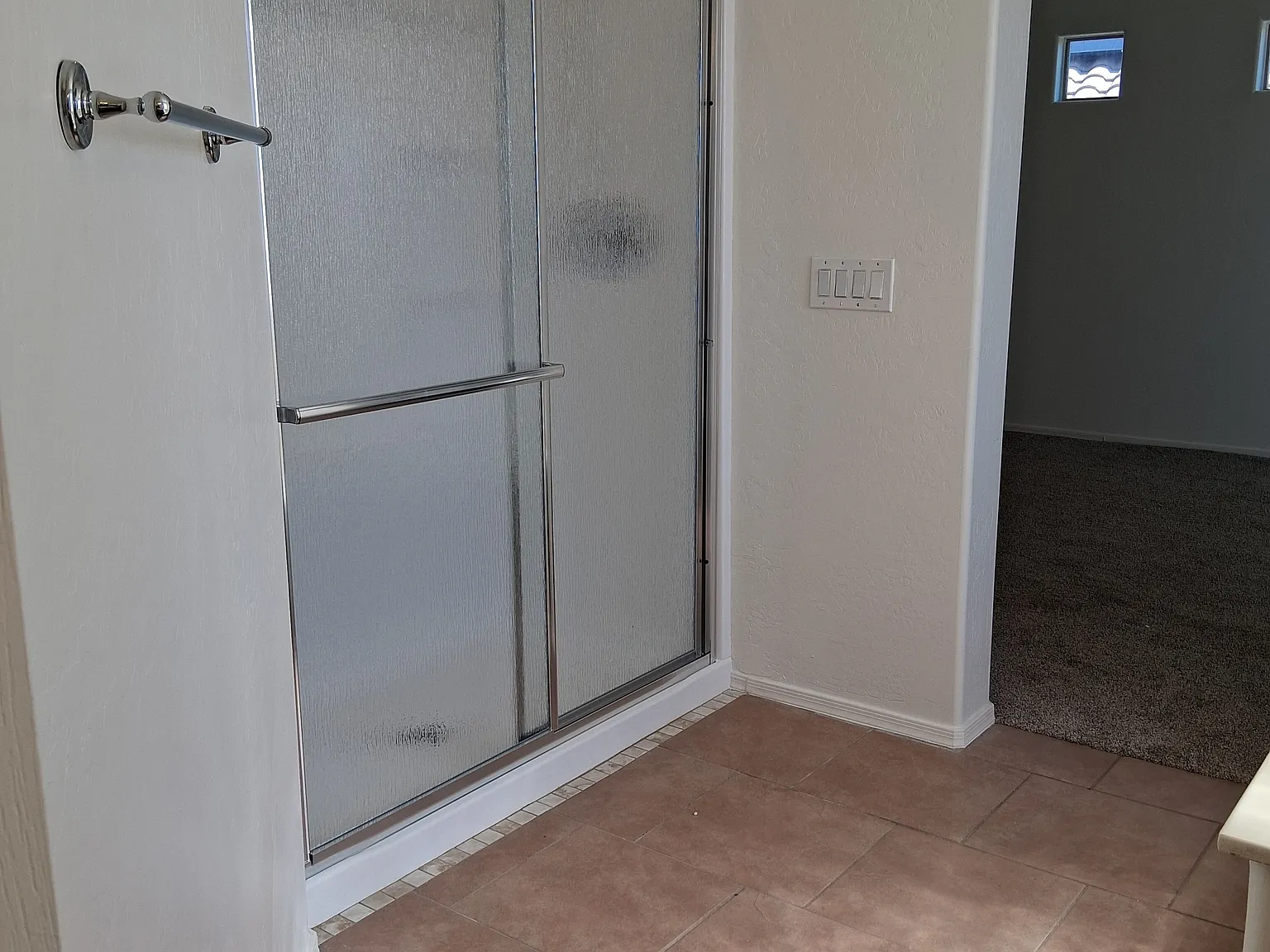 3 bed, 2.0 bath, 1620 sqft, $2,200 — Photo 4
