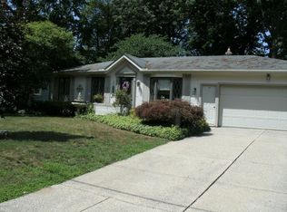 5549 Kelekent Ave SE, Kentwood, MI 49548