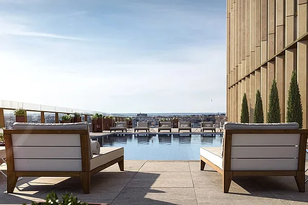 Rented by Silverstone Group USA Corp. | media 61