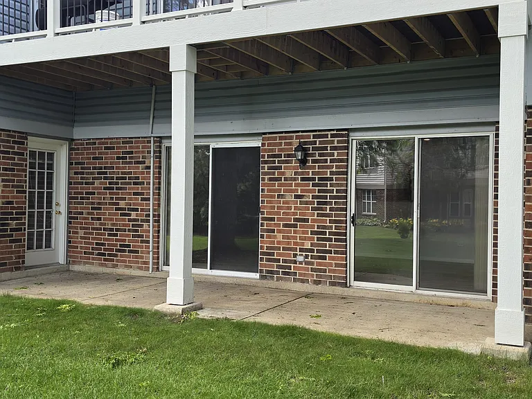 1721 Chesapeake Ln #1 — Photo 13