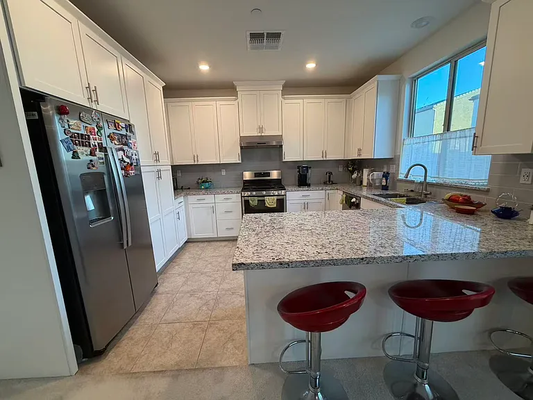 10528 Tenor Way — Photo 5