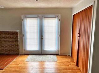 325 E Crestview Dr #A, Madisonville, TN 37354