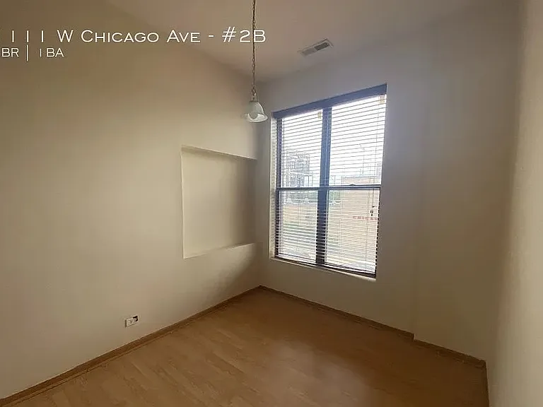 1111 W Chicago Ave #2B — Photo 5