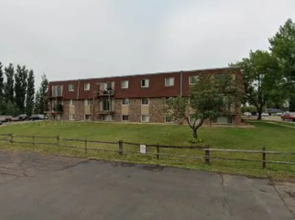 1814 Prairie Ave APT 10, Dickinson, ND 58601