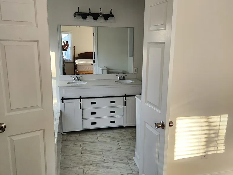 13128 Langtree Dr — Photo 12