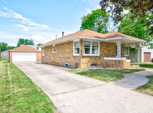 1646 Maplecrest Dr, Estherville, IA 51334