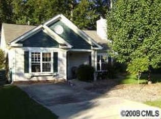 425 Cedarcroft Dr, Mooresville, NC 28115