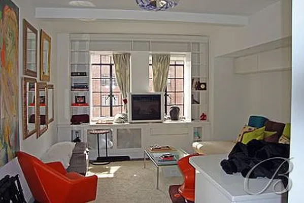 Rented by Bellmarc Realty | media 1