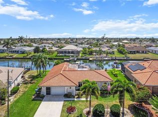 324 Kamal Pkwy, Cape Coral, FL 33904